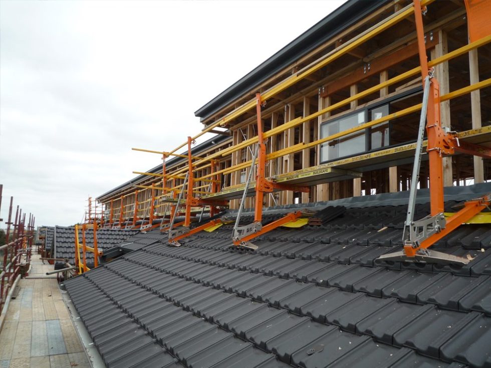 Lower Roof Walkway System | Buildsafe